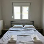 Cozy And Central Apartment